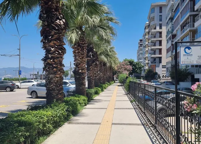Elegant & Cozy Retreat Home, Center Gem, At The Seaside, Steps From The Tram Lägenhet Izmir