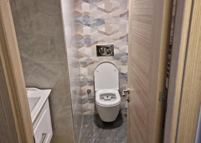 Elegant & Cozy Retreat Home, Center Gem, At The Seaside, Steps From The Tram