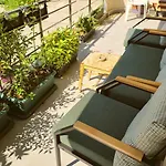Elegant & Cozy Retreat Home, Center Gem, At The Seaside, Steps From The Tram