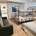 Elegant & Cozy Retreat Home, Center Gem, At The Seaside, Steps From The Tram * Izmir