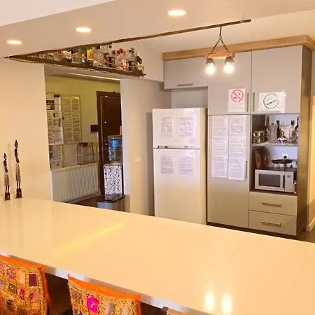 Elegant & Cozy Retreat Home, Center Gem, At The Seaside, Steps From The Tram