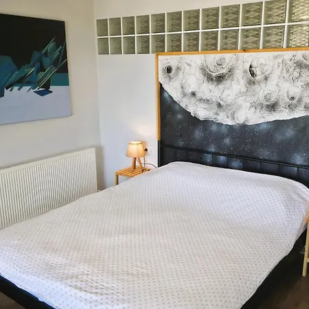 Elegant & Cozy Retreat Home, Center Gem, At The Seaside, Steps From The Tram アパート イズミル