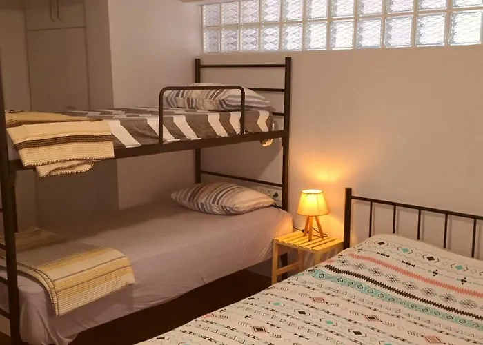 公寓 Elegant & Cozy Retreat Home, Center Gem, At The Seaside, Steps From The Tram 伊兹密尔