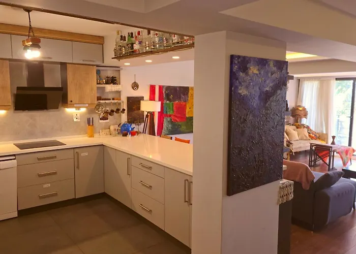 Elegant & Cozy Retreat Home, Center Gem, At The Seaside, Steps From The Tram Apartmán *