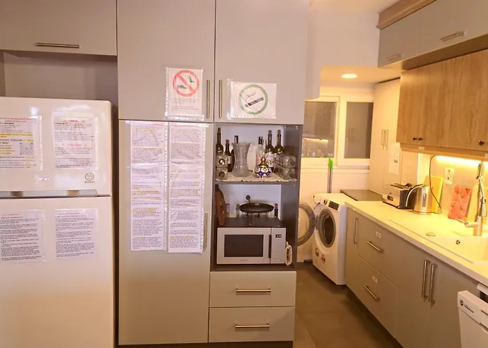 公寓 Elegant & Cozy Retreat Home, Center Gem, At The Seaside, Steps From The Tram