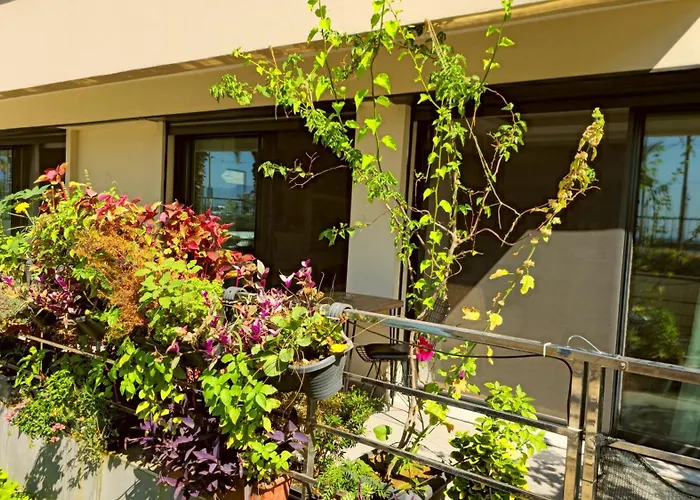 Elegant & Cozy Retreat Home, Center Gem, At The Seaside, Steps From The Tram *