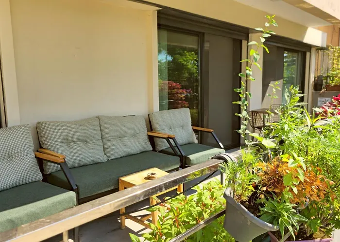 Elegant & Cozy Retreat Home, Center Gem, At The Seaside, Steps From The Tram