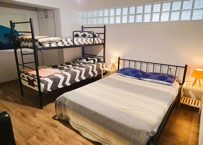 Apartment Elegant & Cozy Retreat Home, Center Gem, At The Seaside, Steps From The Tram *