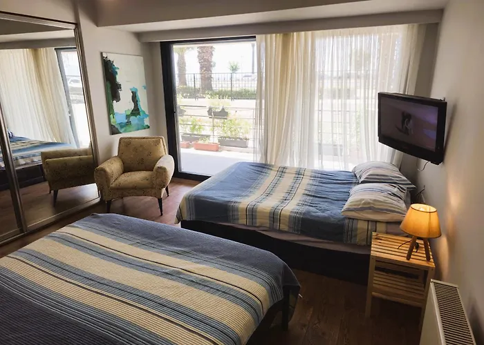 Elegant & Cozy Retreat Home, Center Gem, At The Seaside, Steps From The Tram Apartment